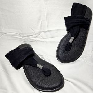 Sanuk Yoga sandals